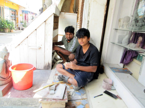 VELAYUTHAM D-玛玛拉普蓝必去景点