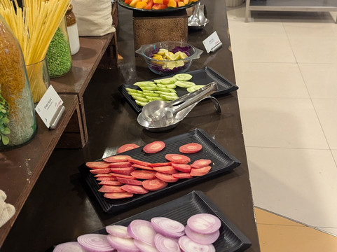 普那金格酒店主图