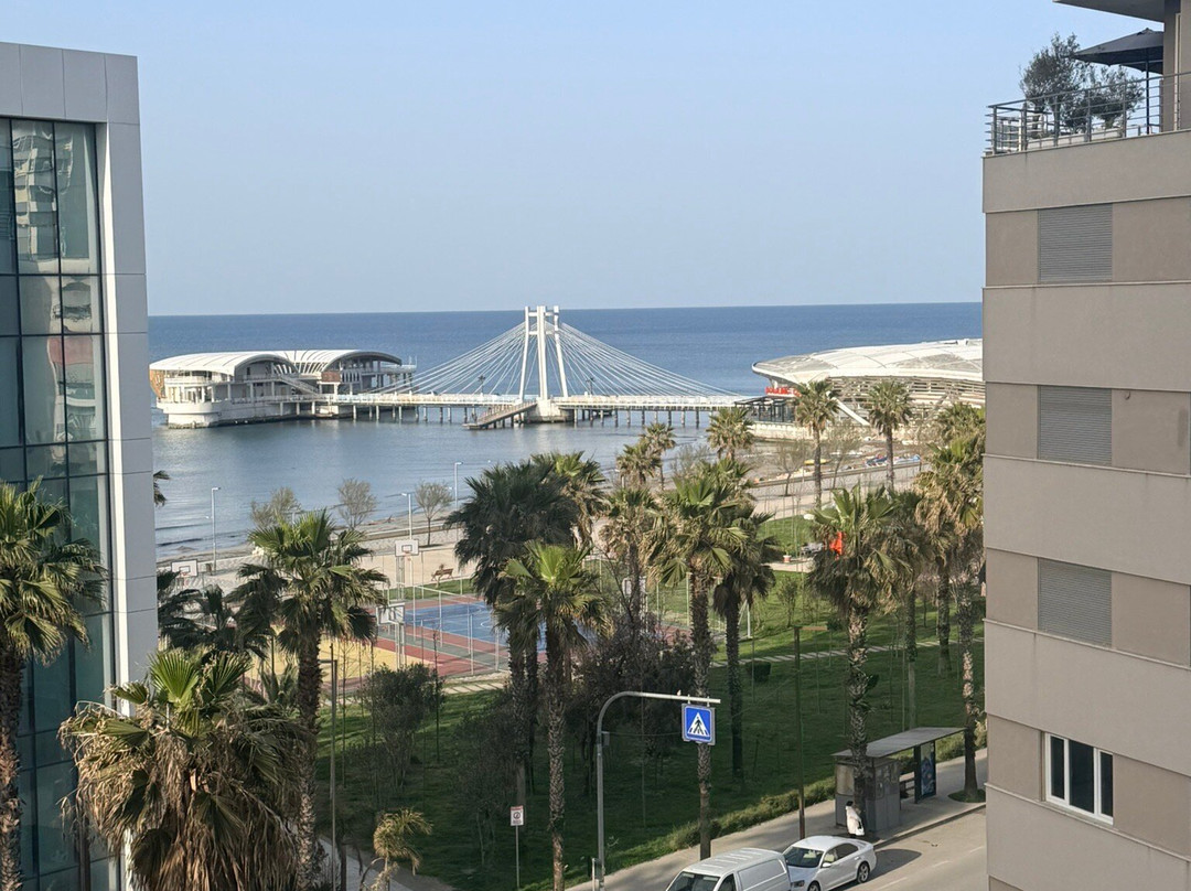 阿尔维酒店主图