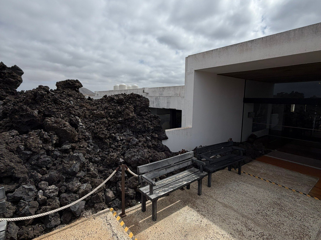Centro de Interpretacion de Mancha Blanca-Tinajo必去景点
