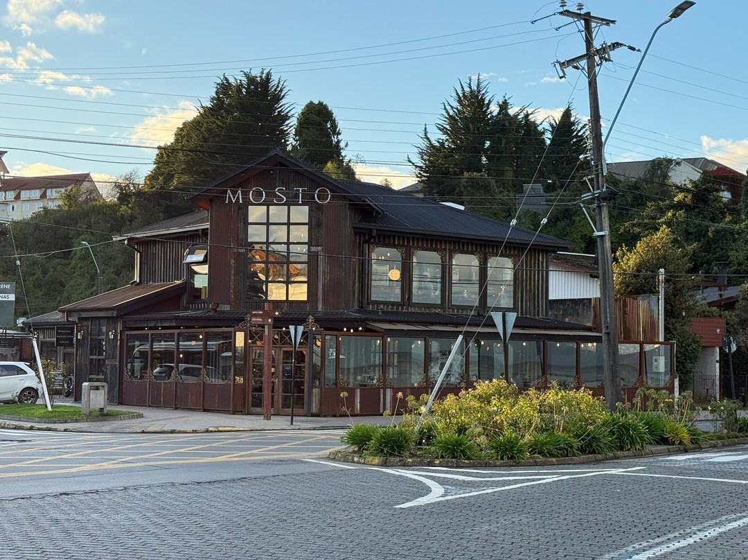 Mosto Puerto Varas