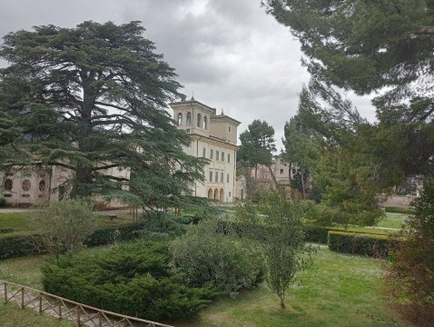 Ostello Villa Redenta-官方