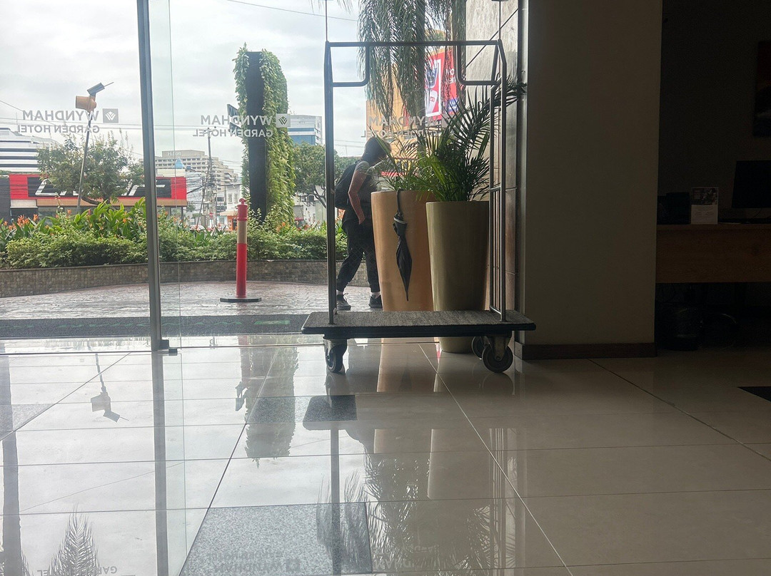 瓜亚基尔温德姆花园酒店主图