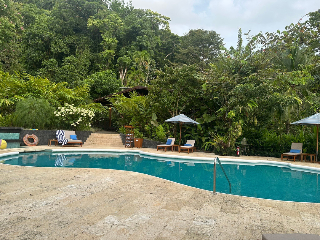 卡提弗海滩旅馆主图