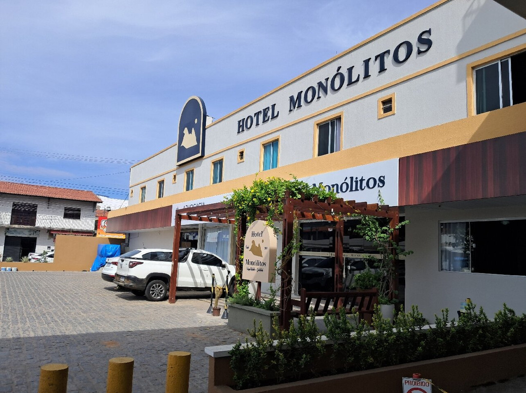 Hotel Monólitos主图