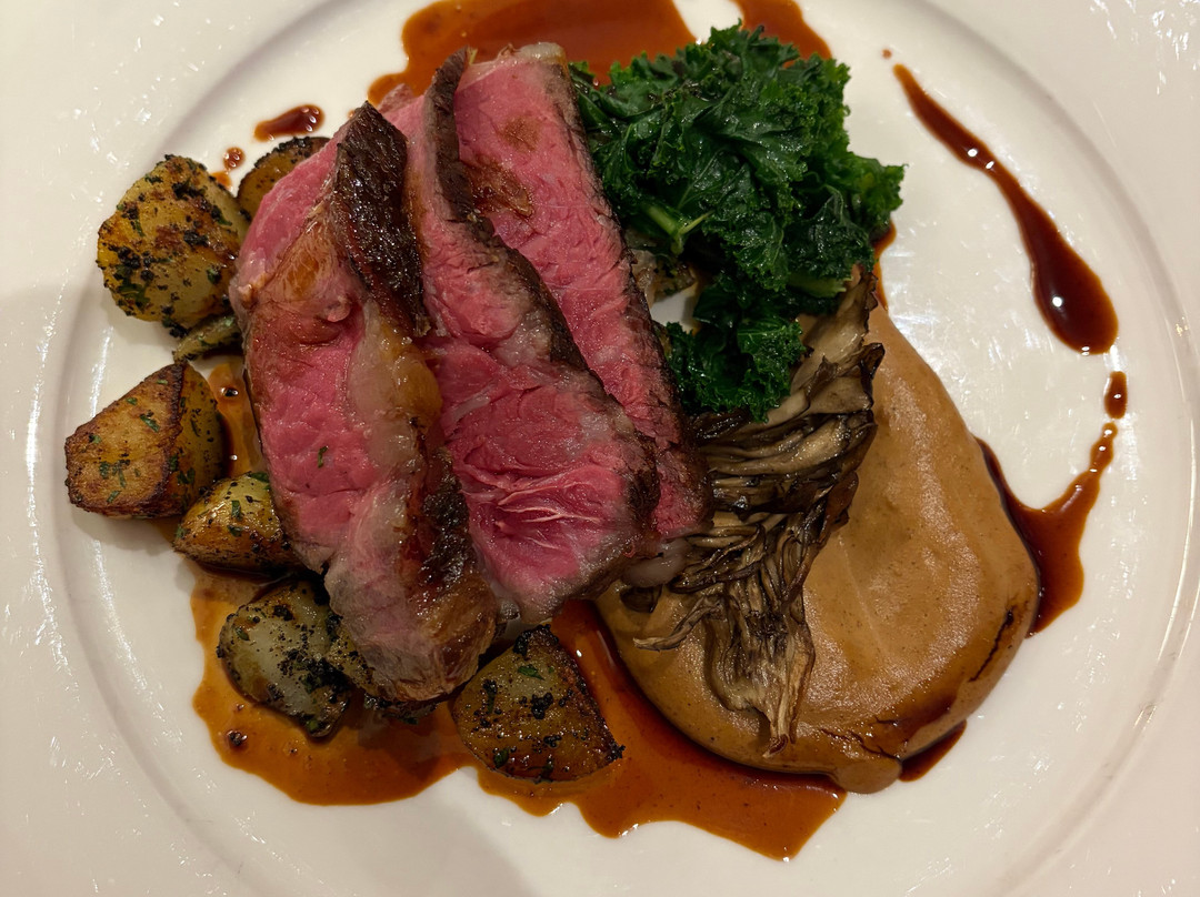 唐纳姆霍尔酒店主图