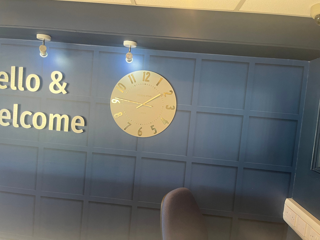 希斯路赫斯顿M4西行旅客之家酒店主图