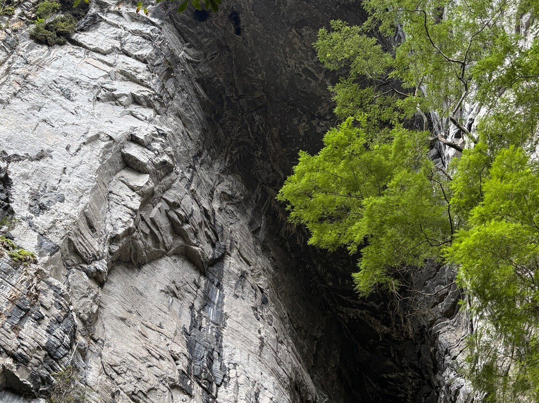 Caverna Casa de Pedra-伊波兰加必去景点