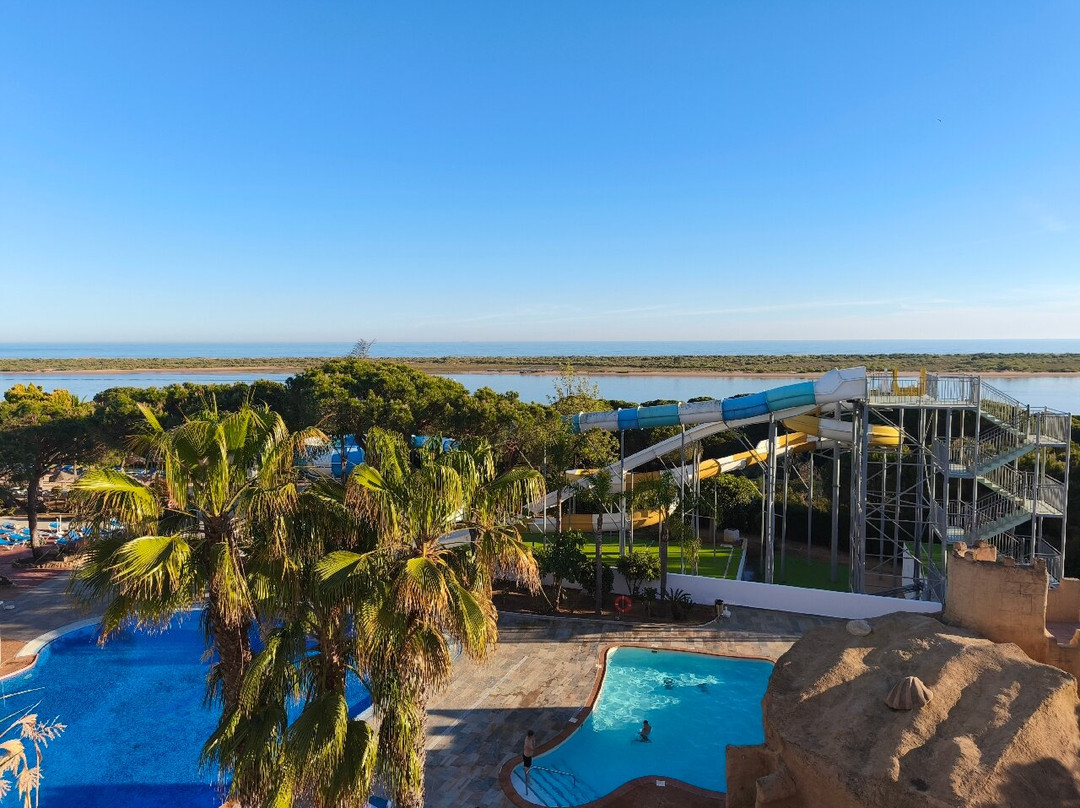 普拉亚卡塔亚水上乐园水疗酒店主图