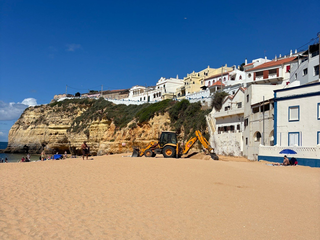 Praia do Carvoeiro-卡沃埃罗必去景点