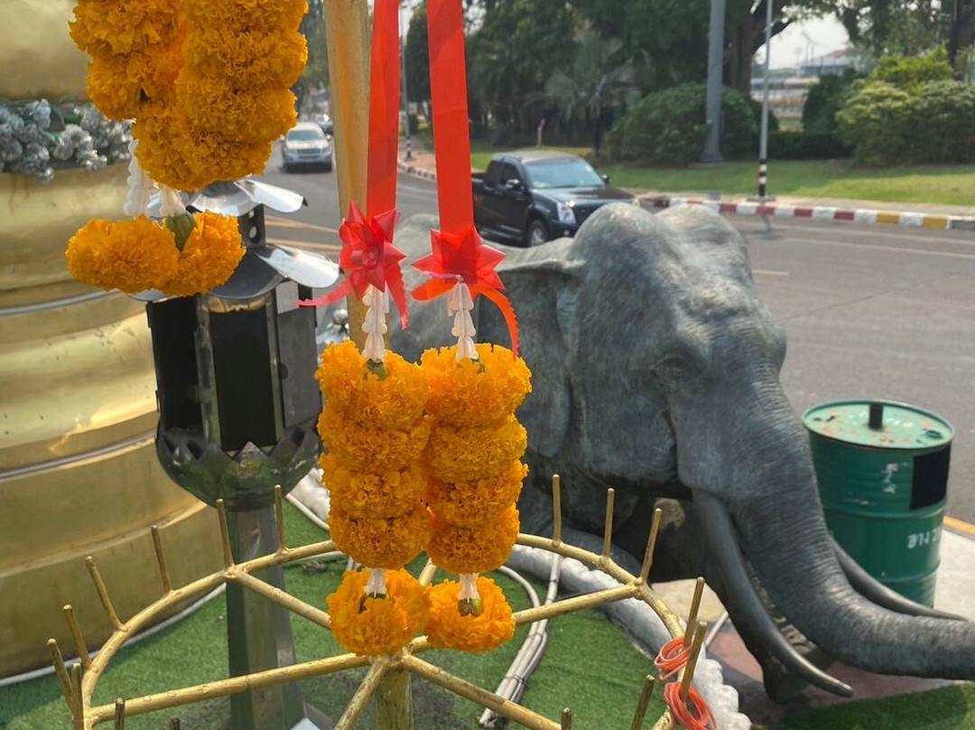 Phraya Surin Pakdee Srinarong Jangwang (Pum) Monument-素林必去景点