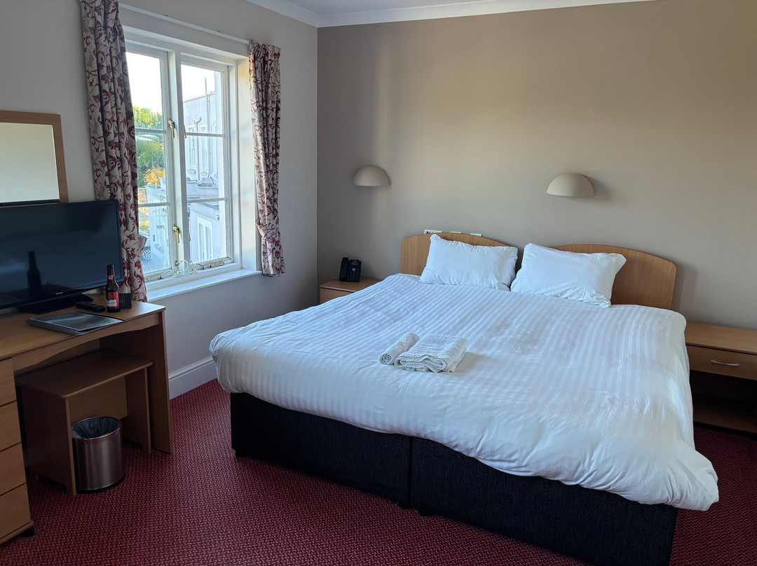 The Cliffden Hotel