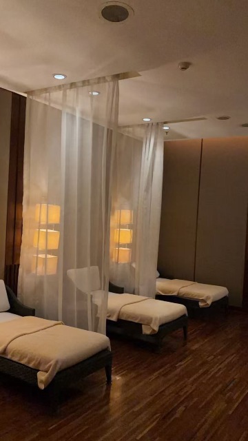 深圳星河丽思卡尔顿酒店-旅行者