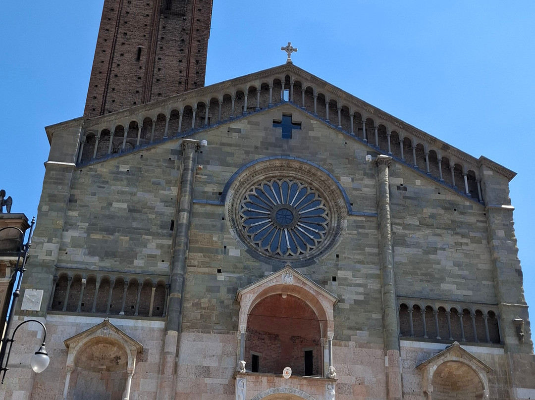 Duomo Di Piacenza - Cattedrale di Santa Maria Assunta e Santa Giustina-皮亚琴察必去景点
