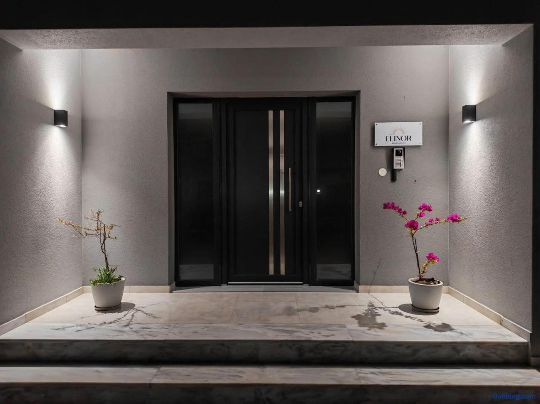 Elinor apartments