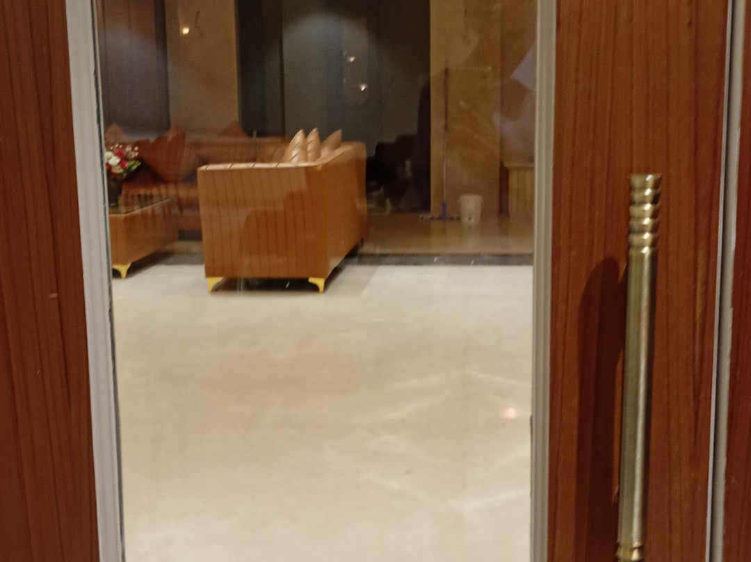 Simran Sarovar Hotel