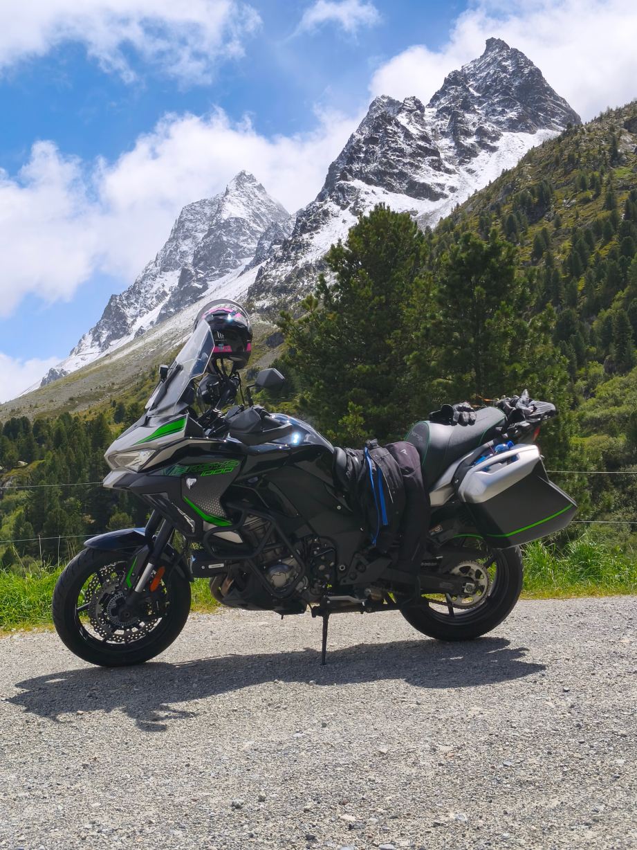 Alpino Lodge Bivio-旅行者
