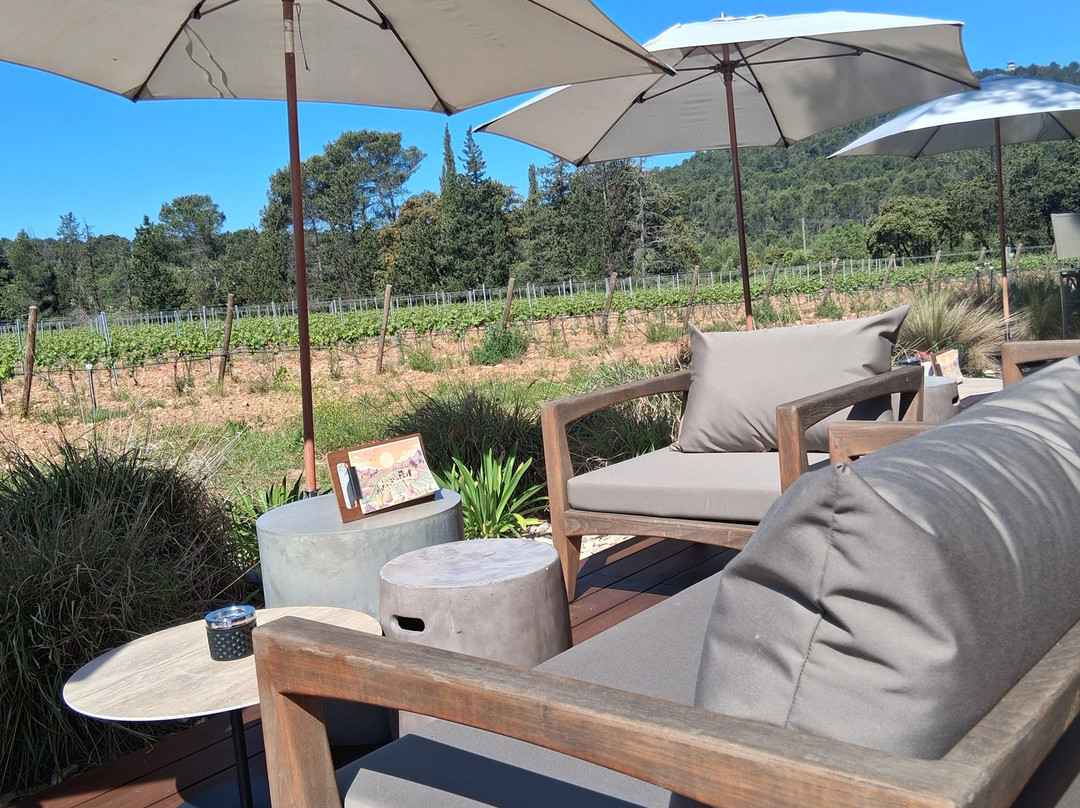L'ambar Sunset Lounge
