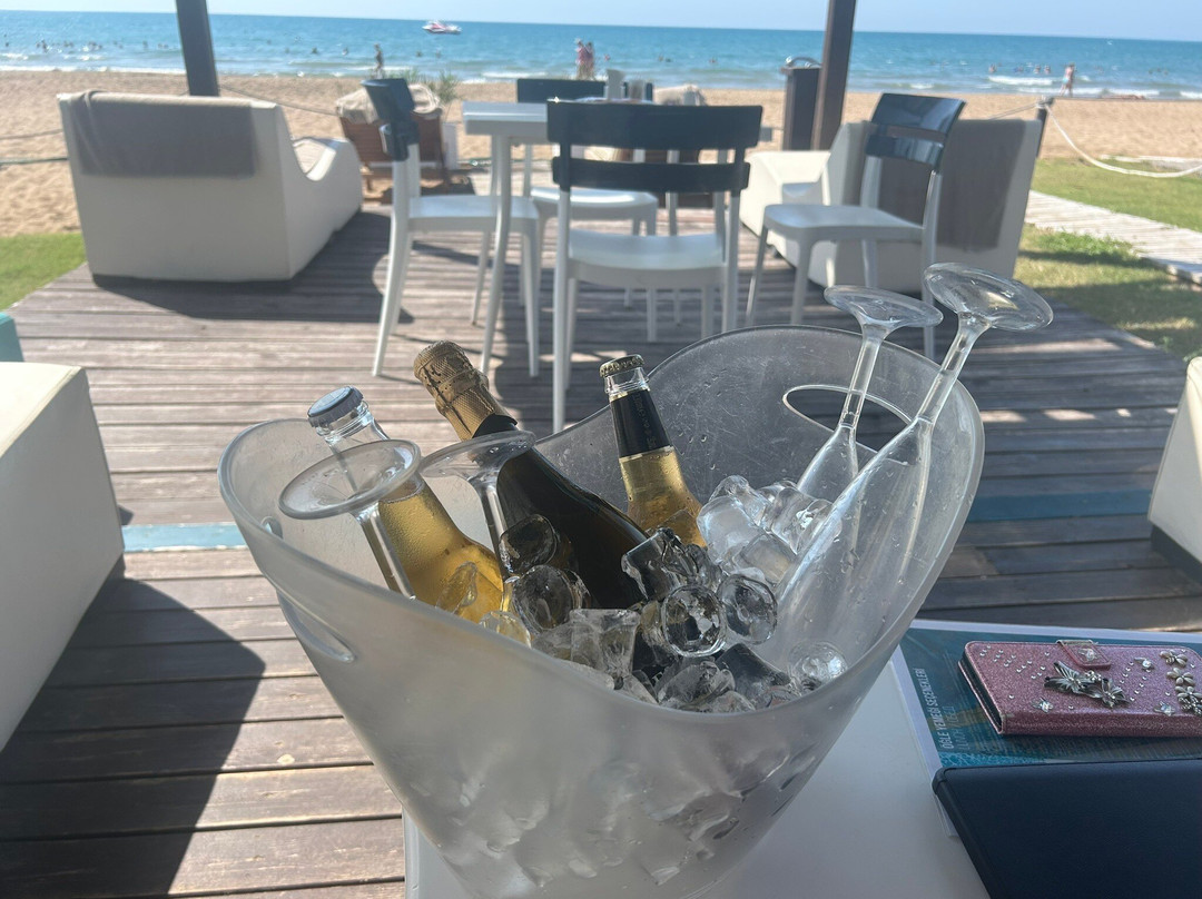 卡梅利亚塞林酒店-全包式主图