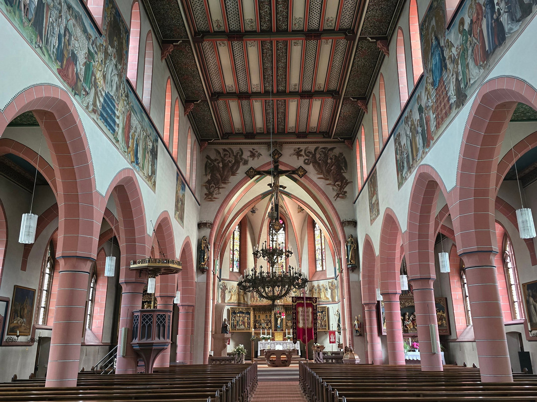 Katholische Pfarrkirche Sankt Blasius-格洛特尔塔尔必去景点