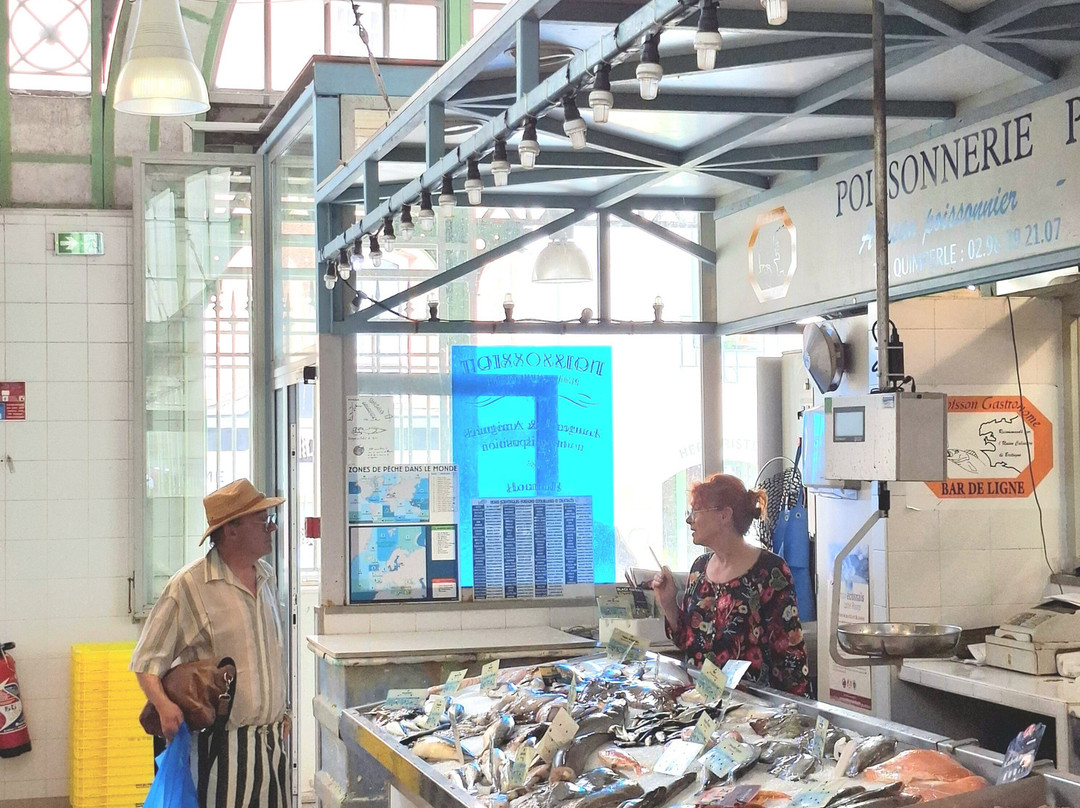 Les Halles-朗布依埃必去景点