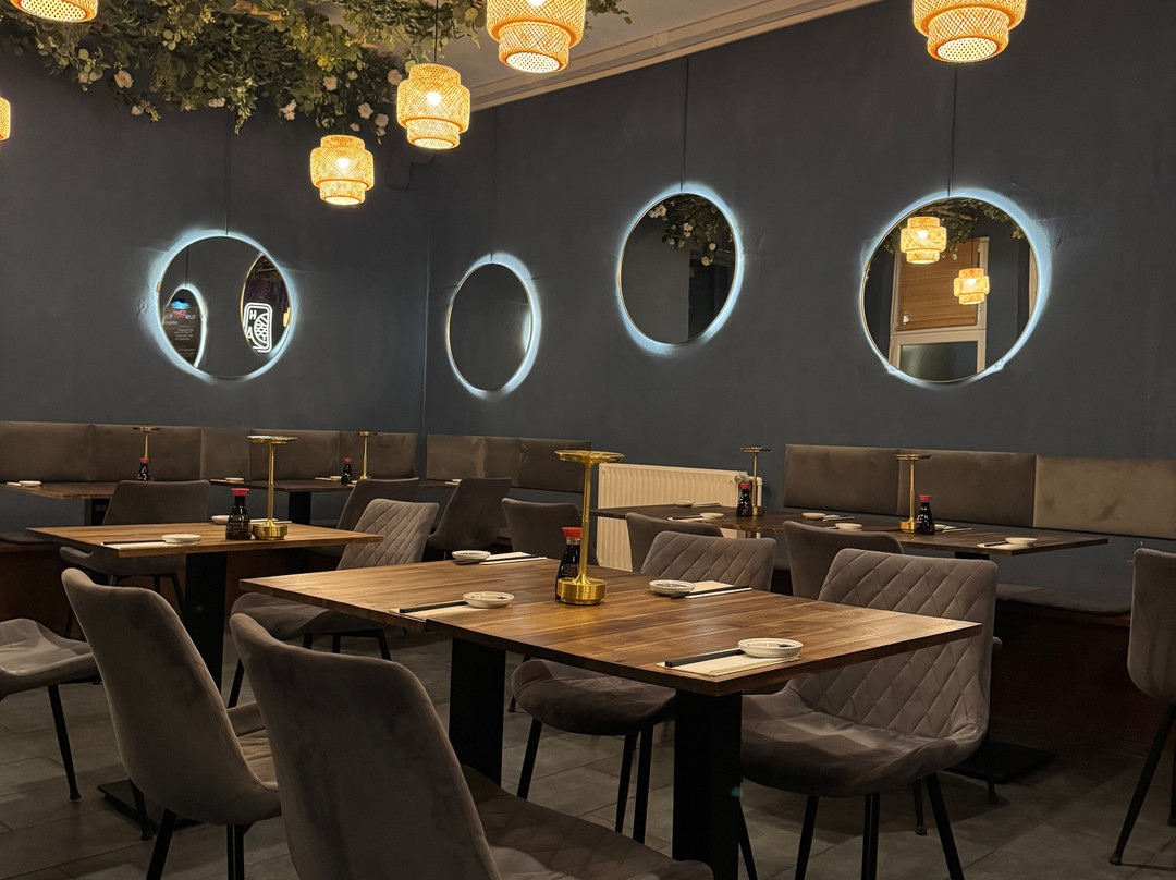 Hanyu Asian Kitchen & Café