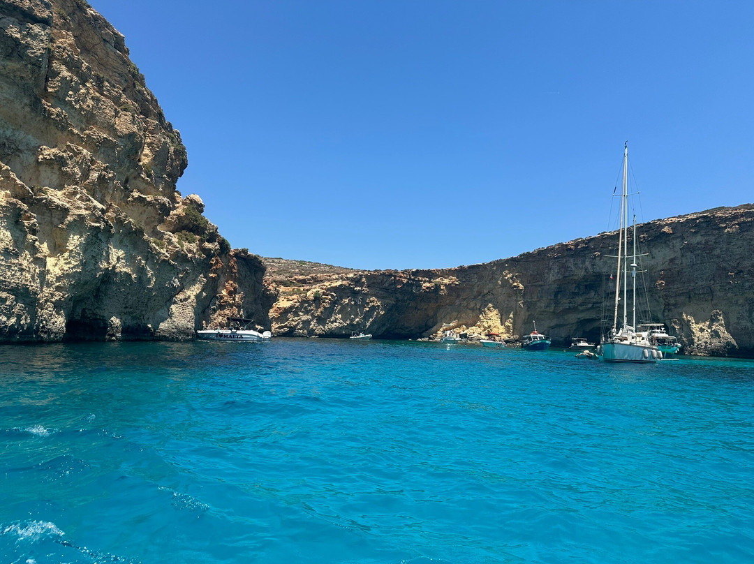 Bella Comino Ferry-姆贾尔必去景点