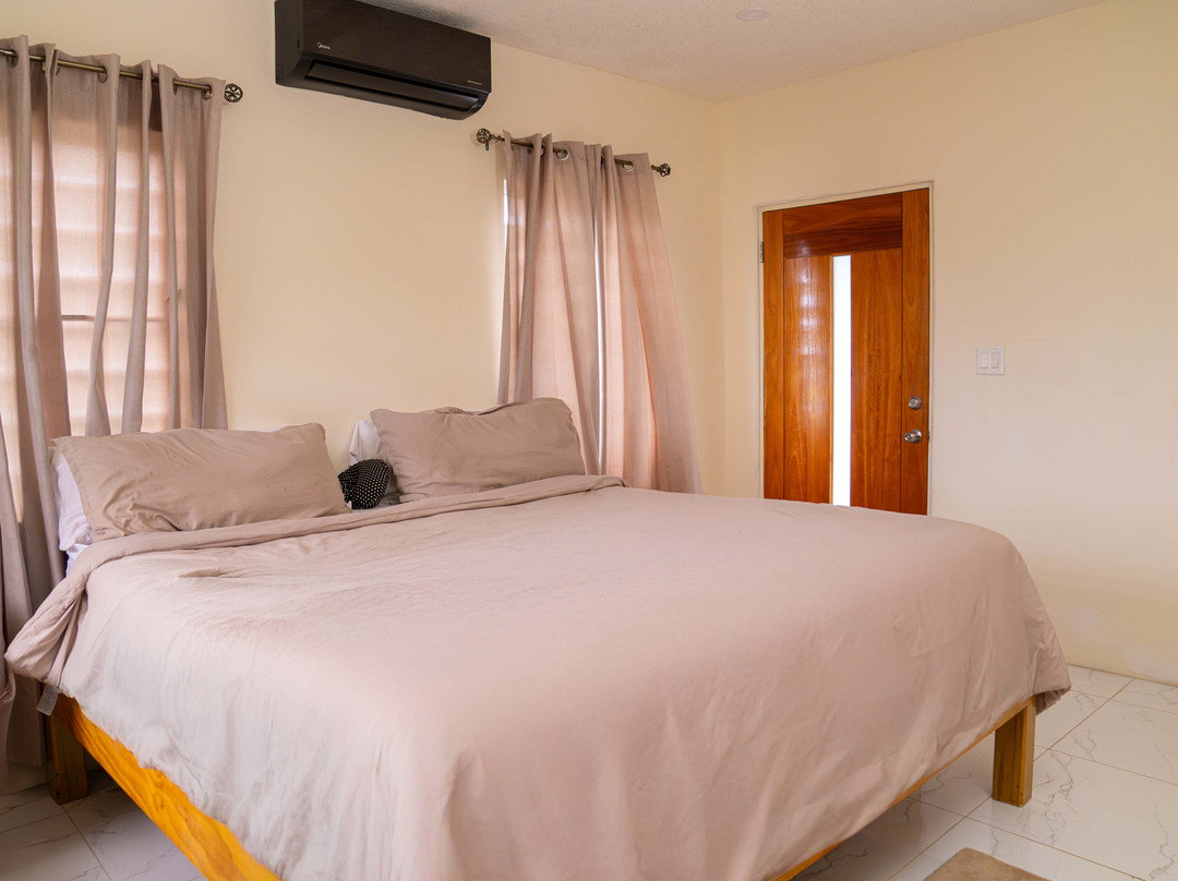 Chenko Villas & Cars