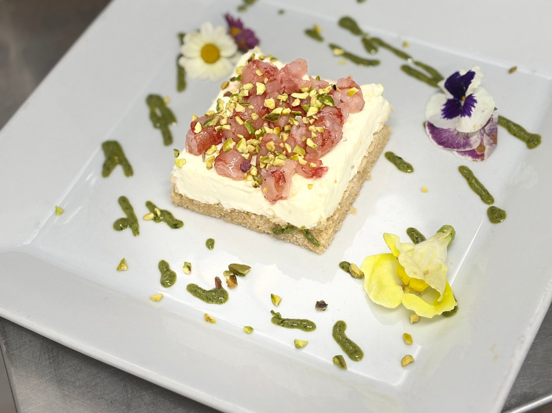 Olivé Restaurant & Cafe