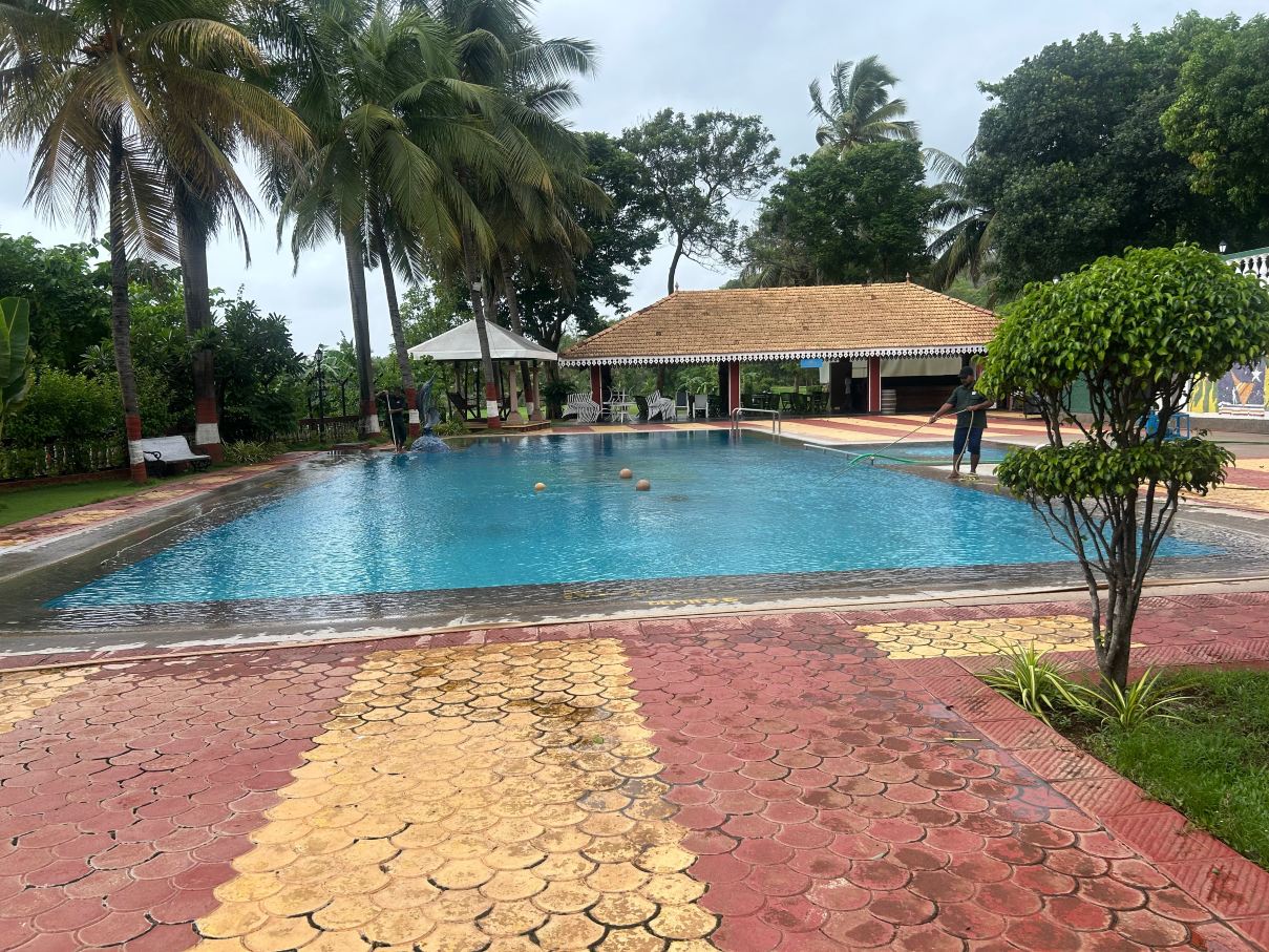 Prakruti Resorts-旅行者