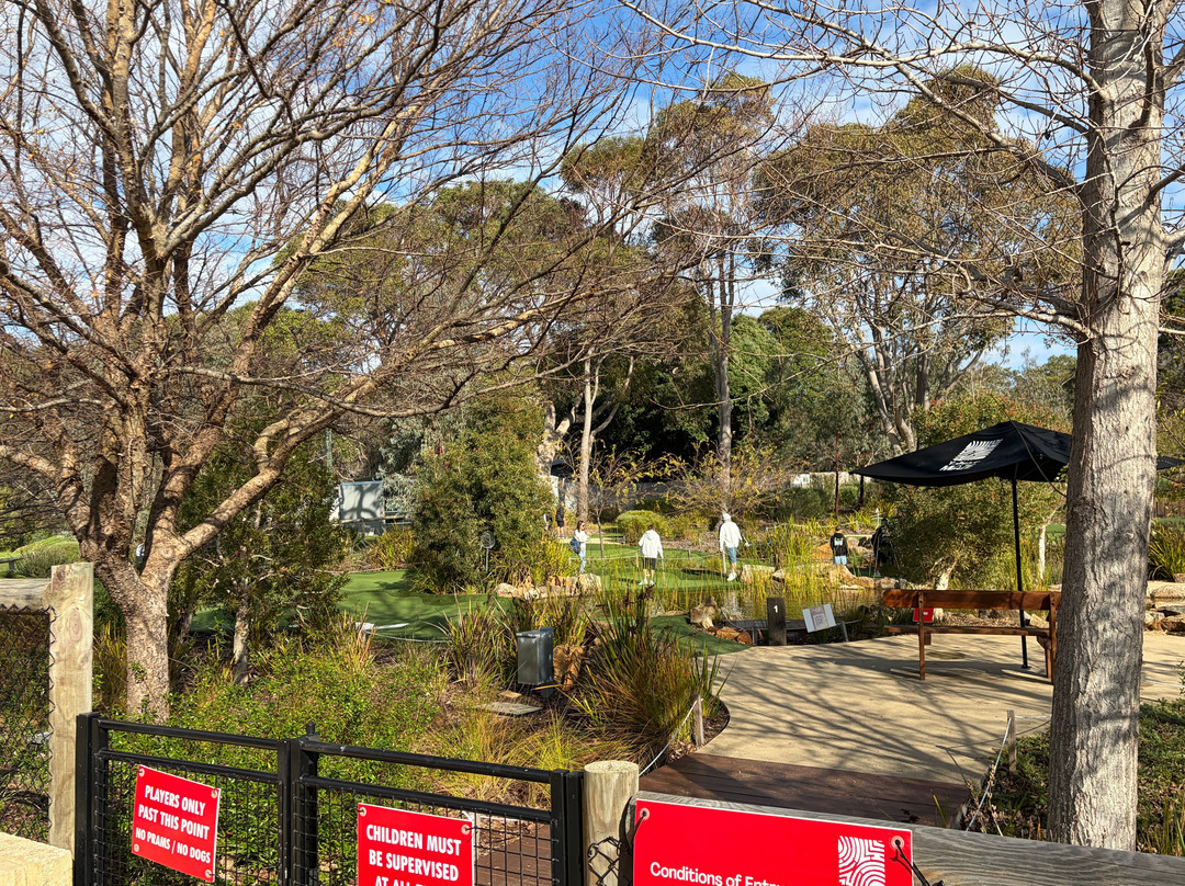 Yallingup Maze & Mini Golf-雅林角必去景点