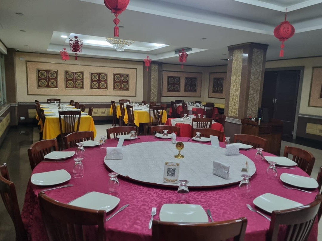 Emperador Restaurant