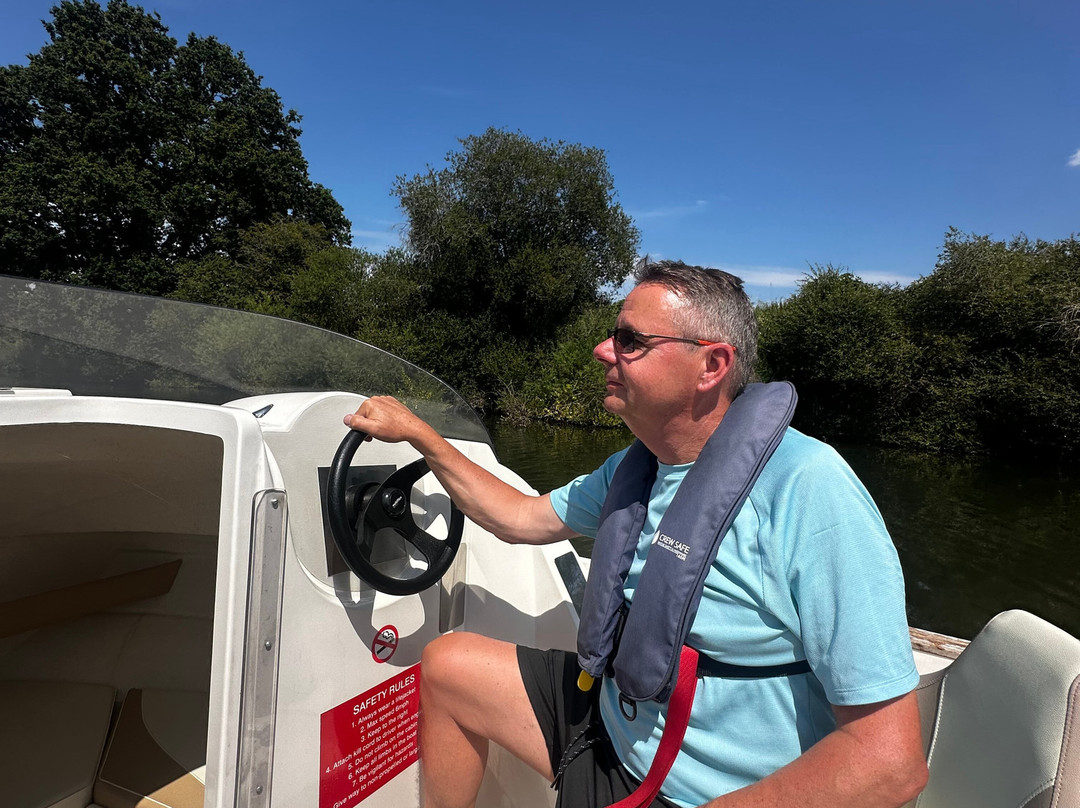 Severn Expeditions Day Boat Hire-Upton upon Severn必去景点