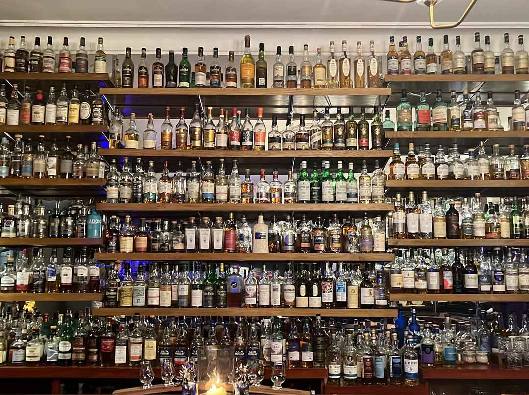 格兰纳斯克酒店主图