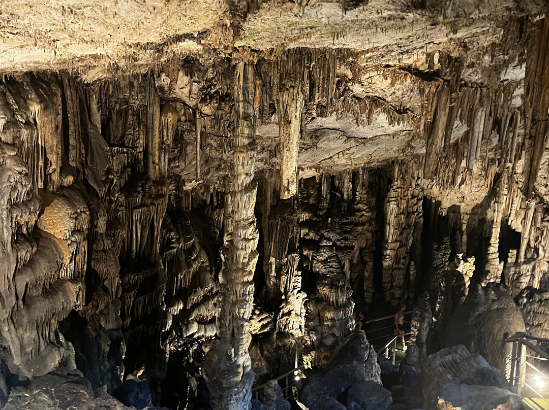 Cave of Zeus-Plati必去景点