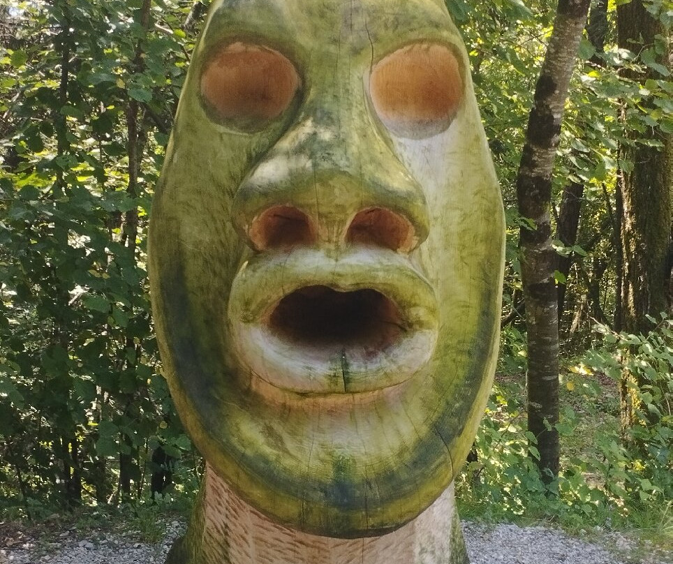 BoscoArteStenico Museo d'Arte nella Natura-Stenico必去景点
