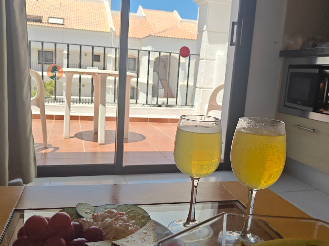 米拉吉套房酒店主图