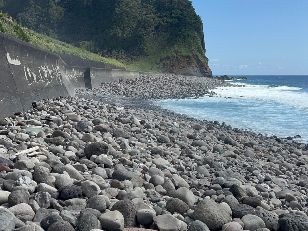 Yokoma Beach-八丈岛必去景点