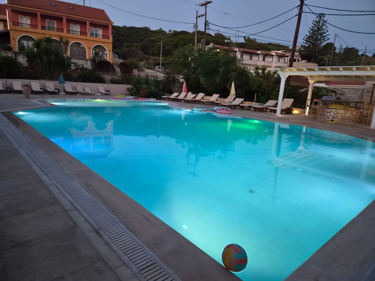 Nafsika Hotel-旅行者