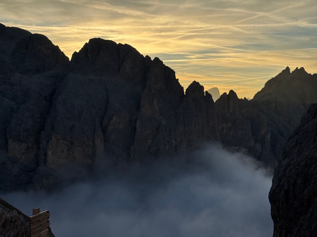 Rifugio Re Alberto-Pozza di Fassa必去景点