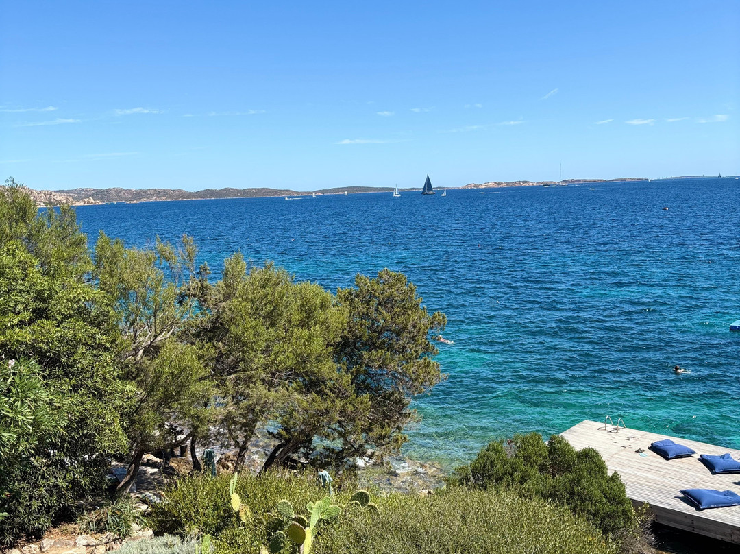 卡普多德索拉索海水浴温泉酒店主图