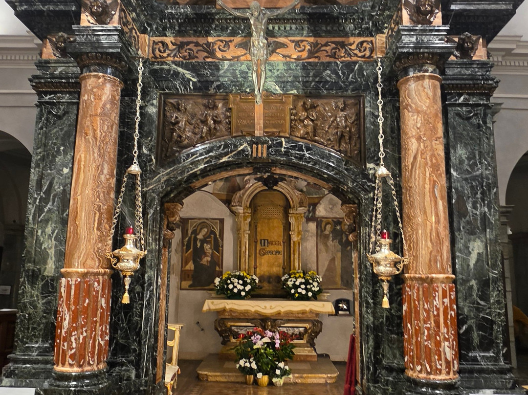 Basilica Inferiore (antica)-Oropa必去景点