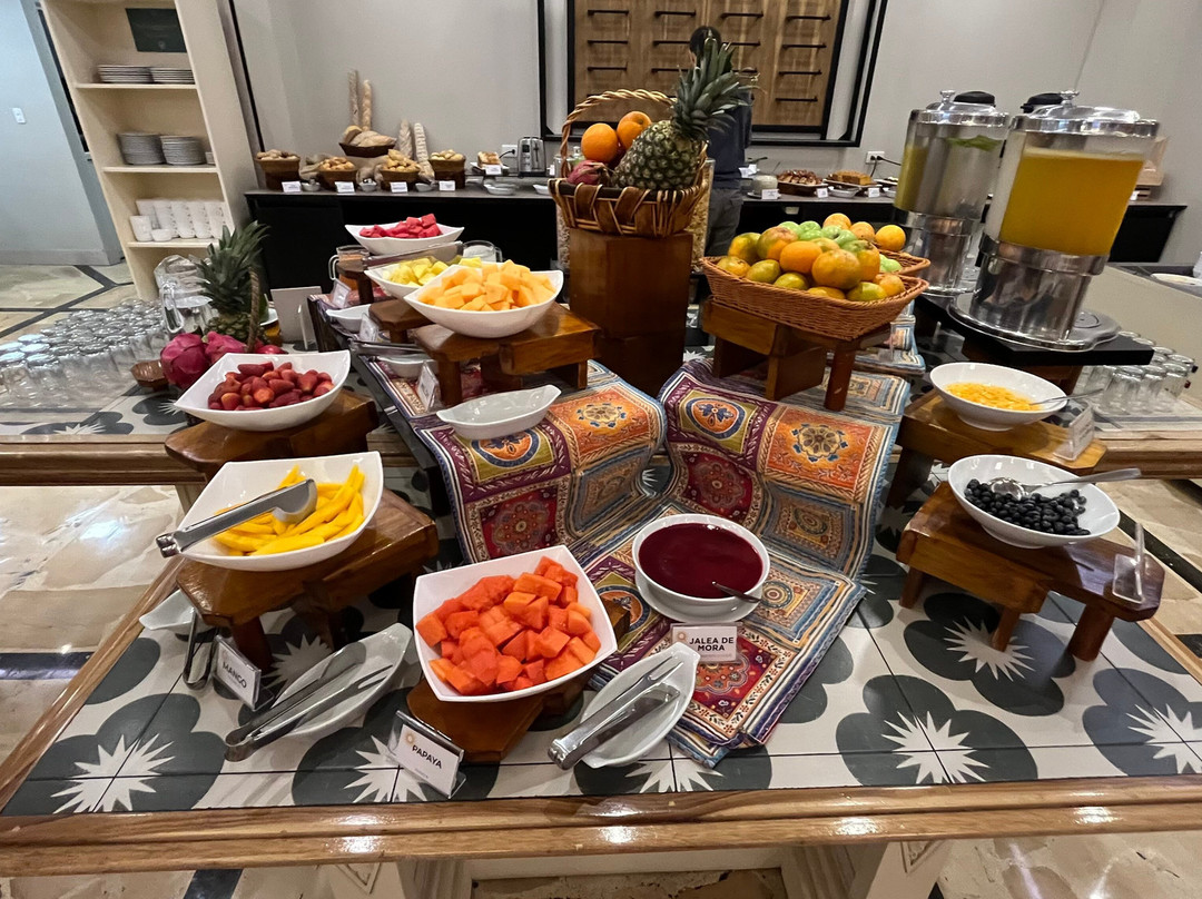 基多拉昆塔温德姆酒店主图
