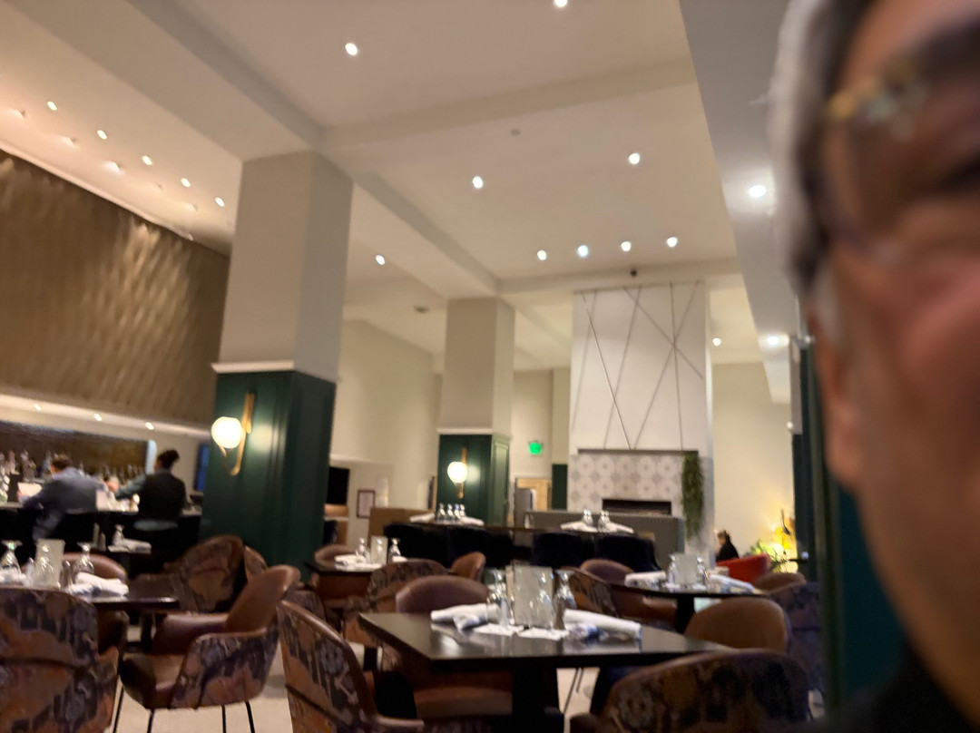 奥马哈白玉兰大酒店