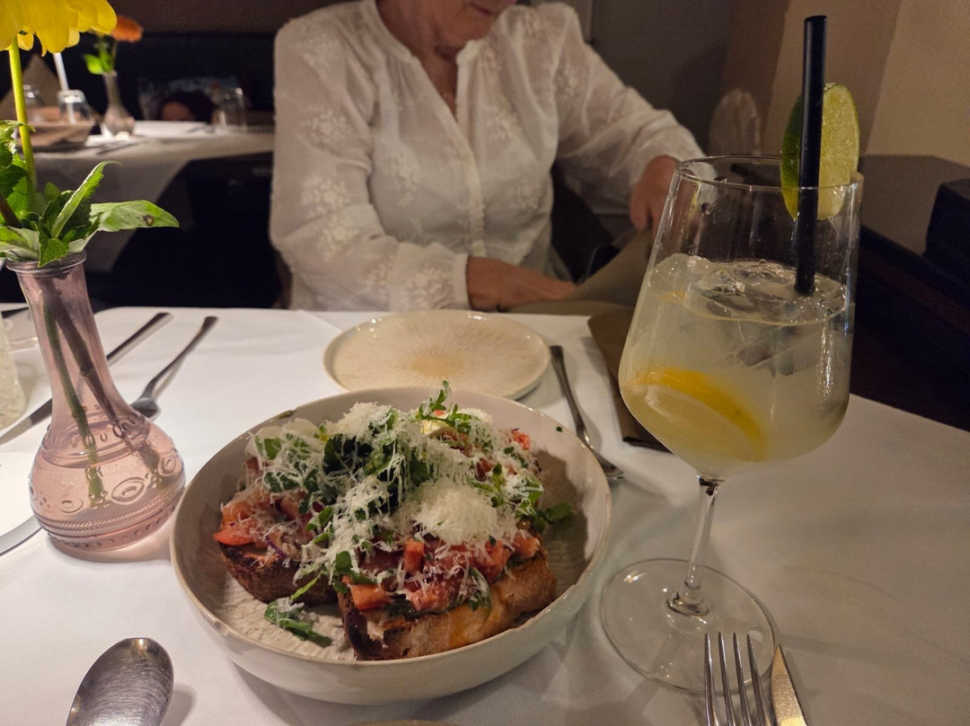 Il Divo Trattoria•Pizzeria•Bar