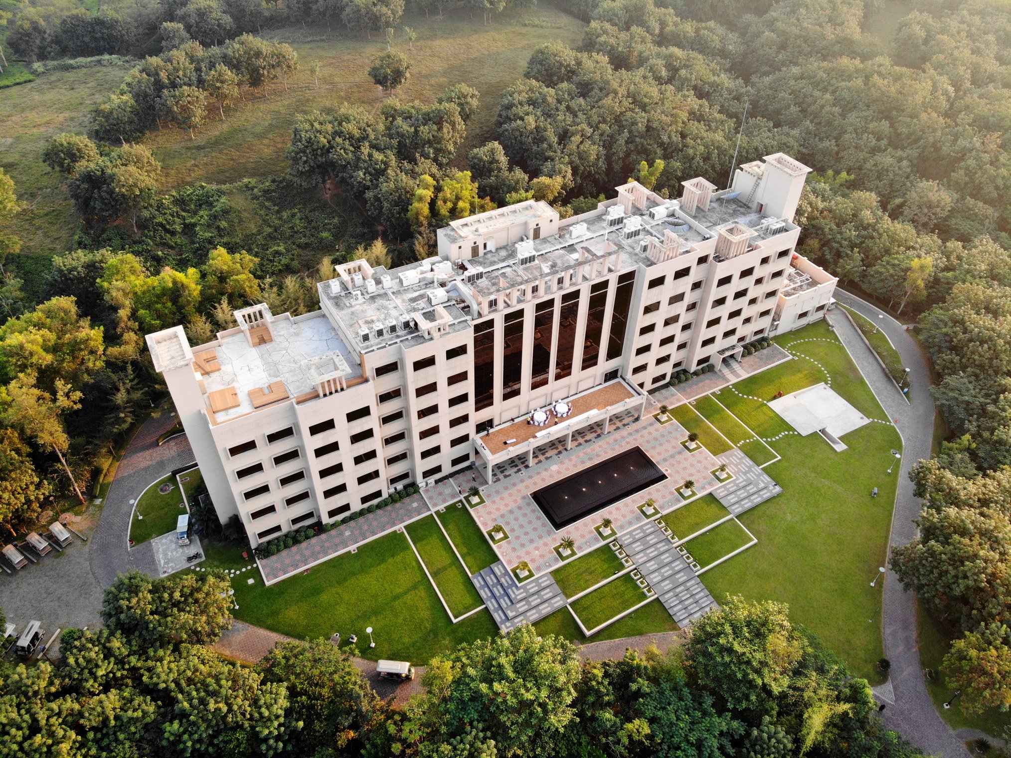The Palace Luxury Resort-官方