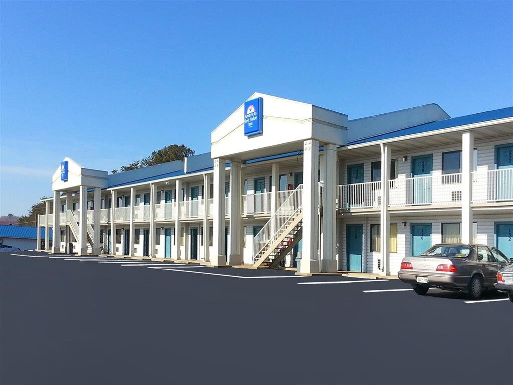 Smokies Motel Sevierville Kodak