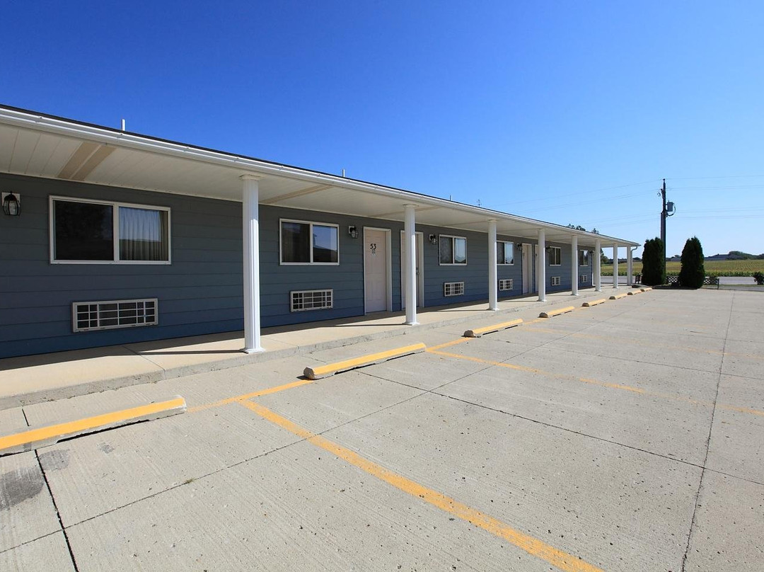 Americas Best Value Inn Suburban Motel主图