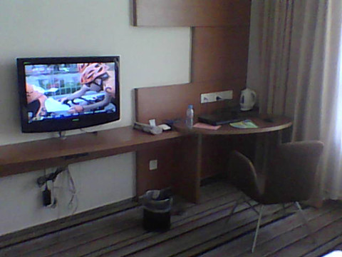 和颐酒店(上海浦东张江园区广兰路地铁站店)主图