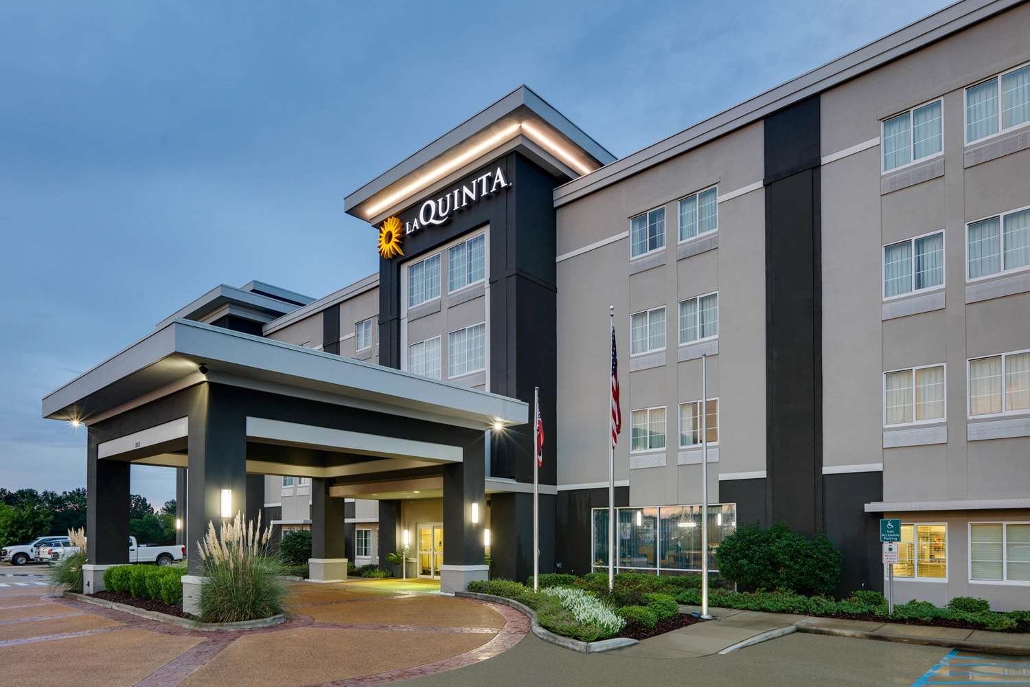 La Quinta Inn & Suites by Wyndham Starkville at MSU-官方